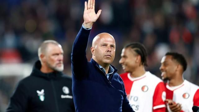 AG真人百家乐-有人建议“红军新帅”少买荷兰球员 他怎么回答的？